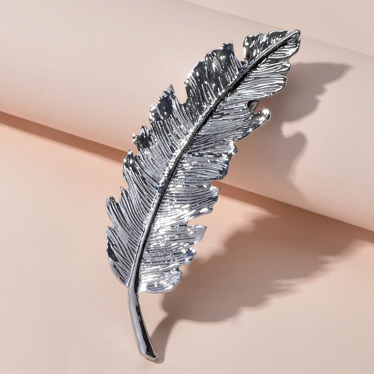 Gold & Silver Feather Metal Hair Clips - Elegant Hairgrips for Women