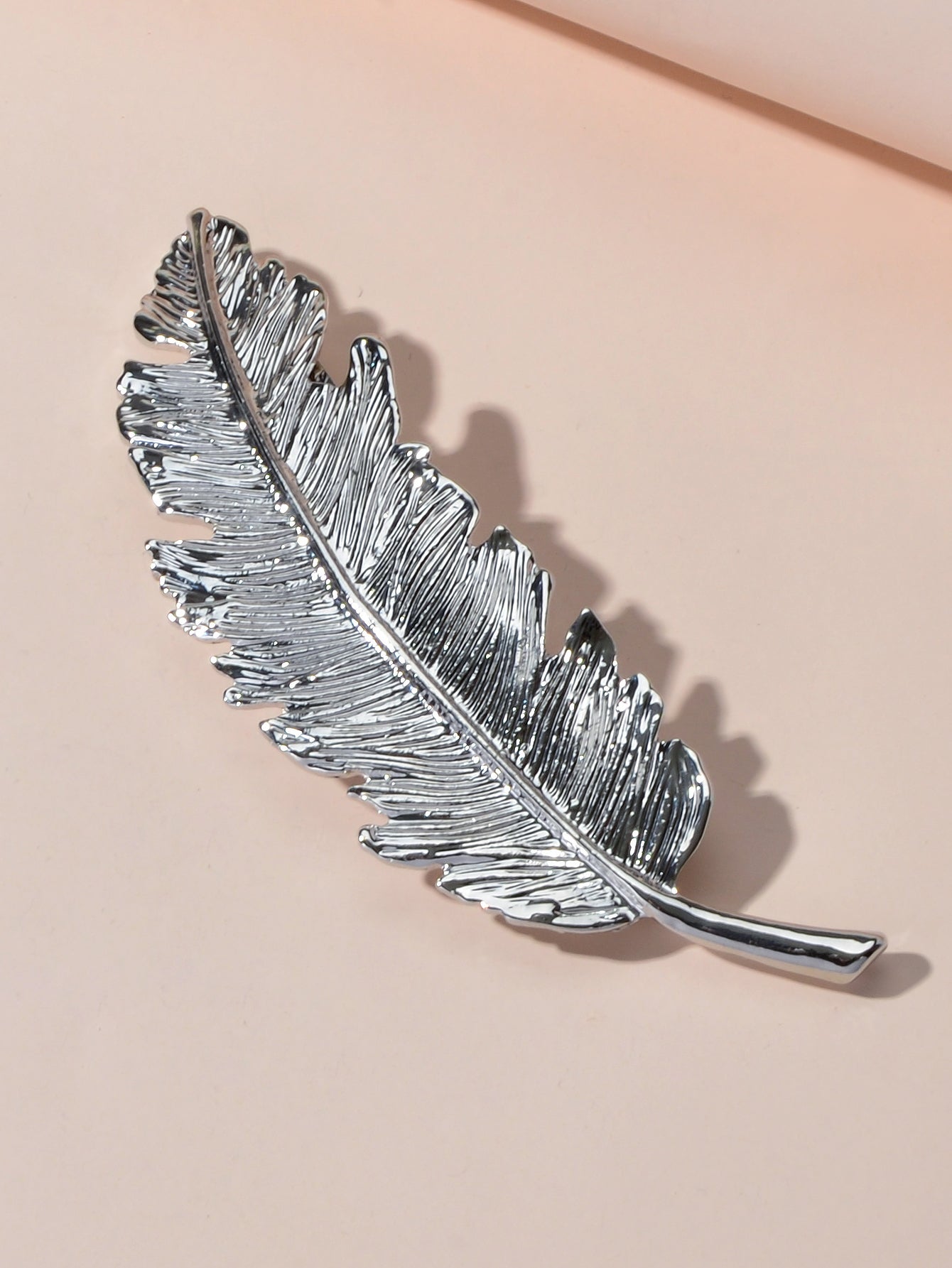 Gold & Silver Feather Metal Hair Clips - Elegant Hairgrips for Women