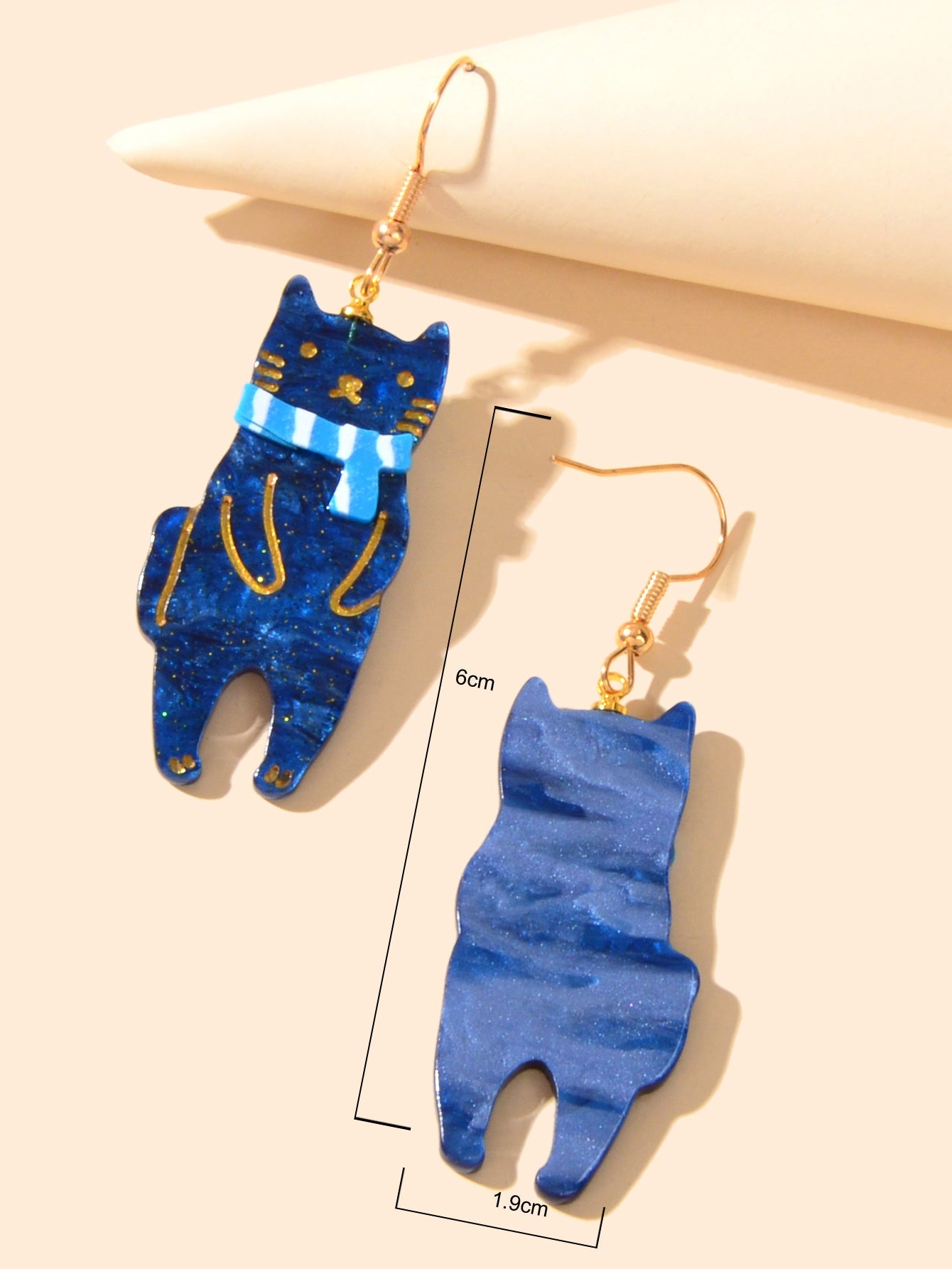 Funny Acrylic Blue Scarf Cat Dangle Drop Creative Unique Cartoon Pet