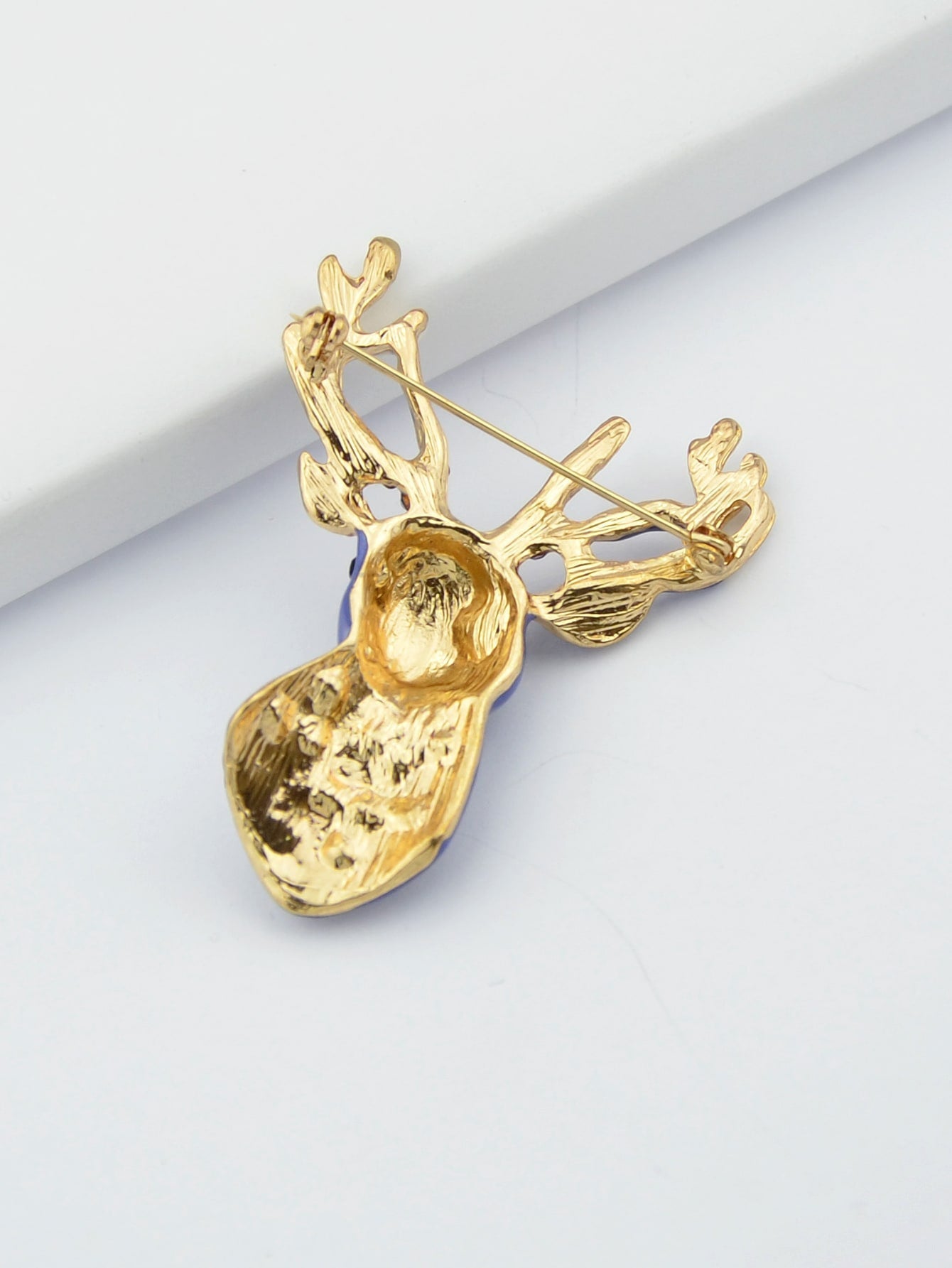 Delicate Xmas Jewellery Rhinestone Reindeer Brooch Purple Deer Head