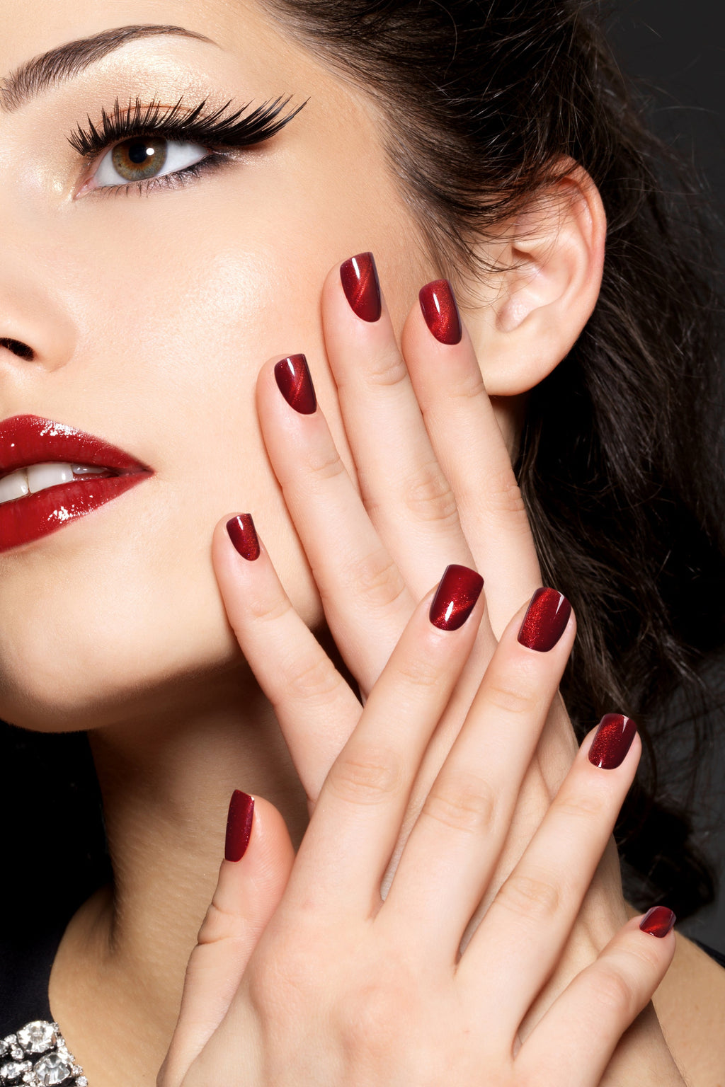 Starlite Red | Bonmuz Press-On Nails - Soft & Durable