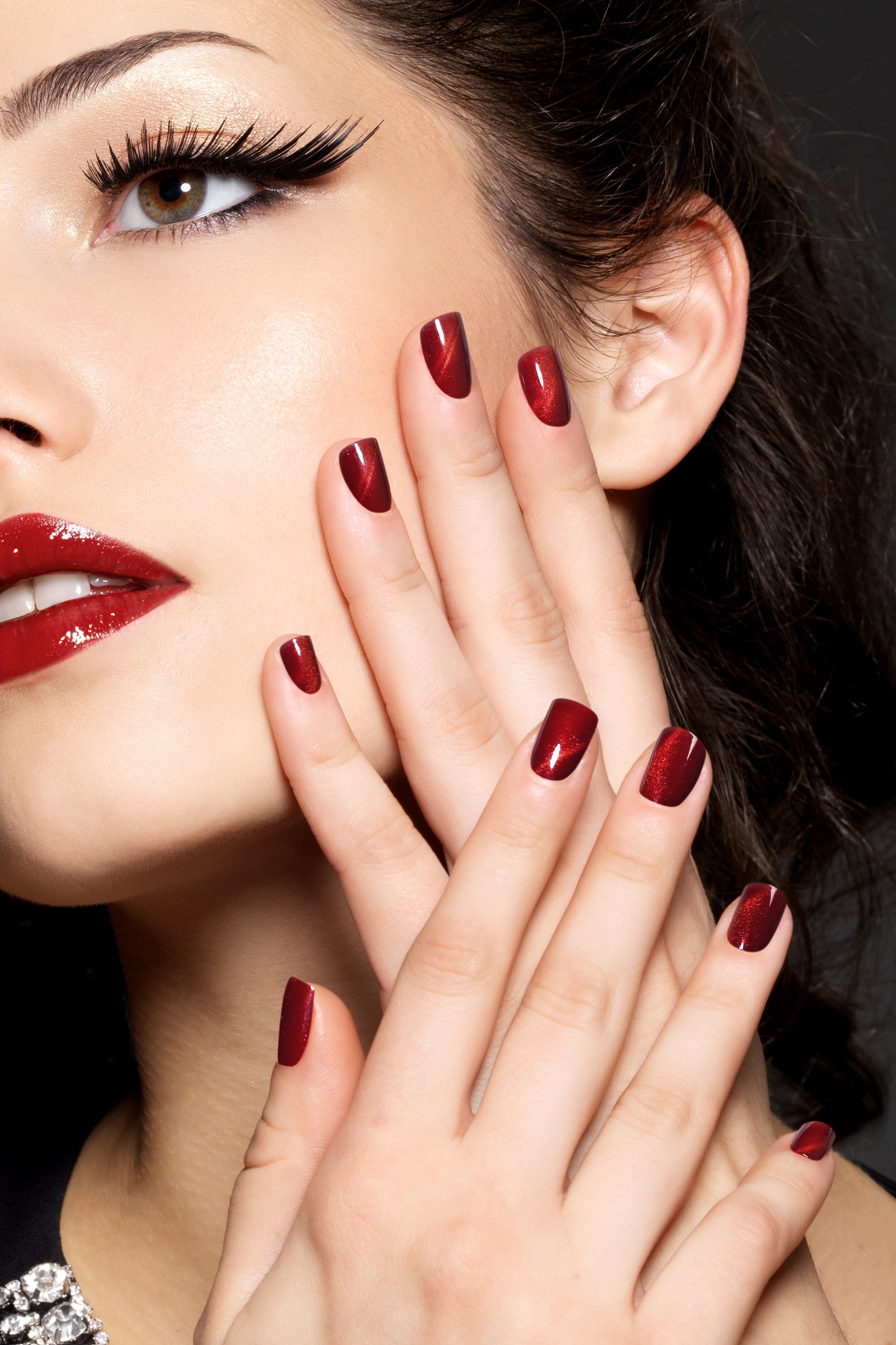 Starlite Red | Bonmuz Press-On Nails - Soft & Durable