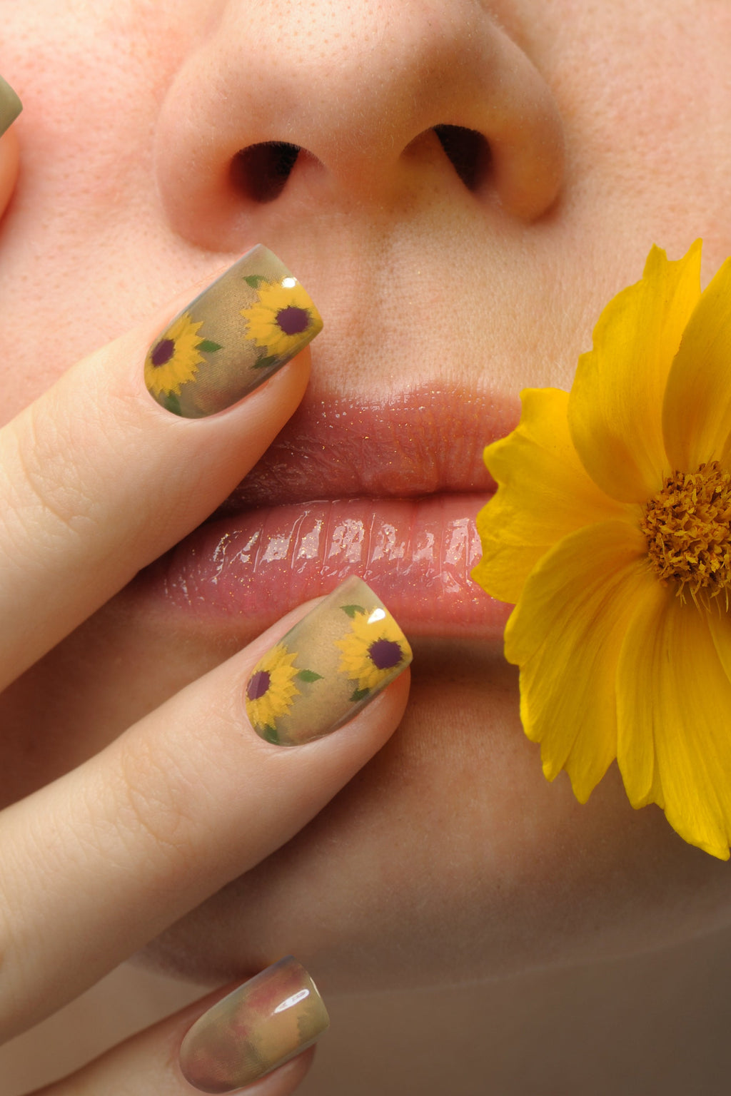 Sunflower Watercolor | Bonmuz Press-On Nails - Soft & Durable